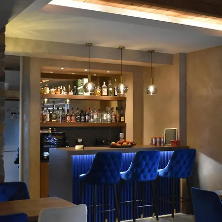 ζέον ύδωρ Guest house Orma